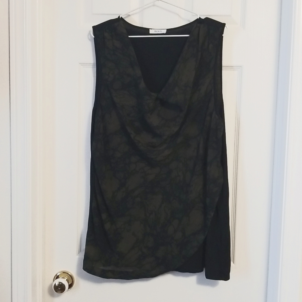 Sleeveless top